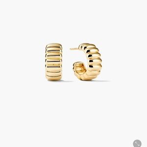 Mejuri Charolette Bold Hoops